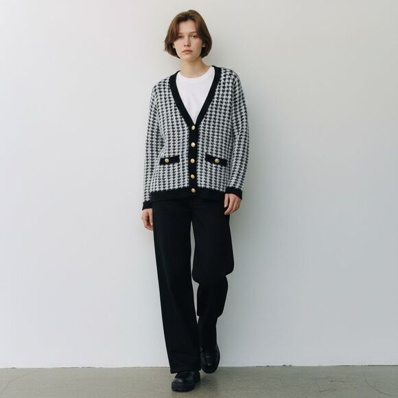 Tahari Black and White Houndstooth Cardigan with Gold Buttons XS to Medium - Picture 2 of 16